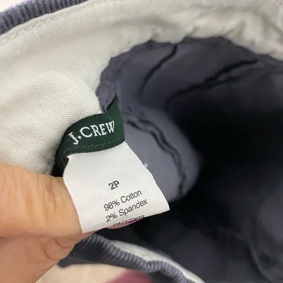 J. Crew grey cord mini skirt front zip and slit in back bottom of skirt size 2P - Picture 2 of 5